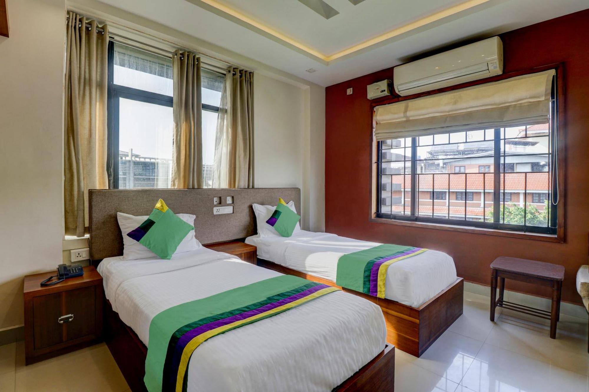 Itsy By Treebo - Rotano Glitz Inn Kozhikode Exterior foto